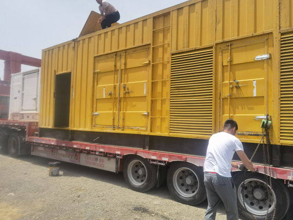 衡山除了负载情况和发动机维护，还有哪些因素会影响 200kw 柴油发电机的油耗？