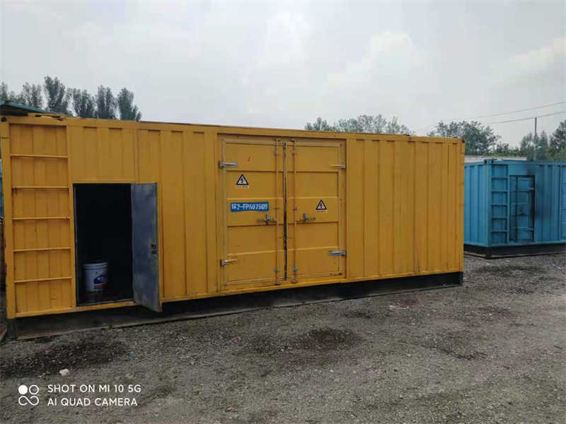 衡山200KW柴油发电机组需要配备什么型号的电缆线？